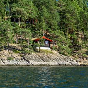 Eine Hütte am Oslofjord Eine Hütte am Oslofjord