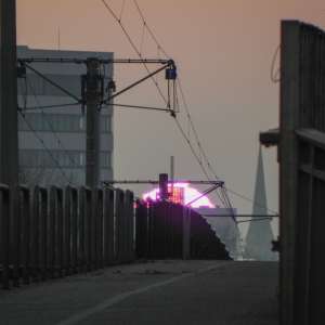 Untergehende Sonne in der Betonwüste Untergehende Sonne in der Betonwüste